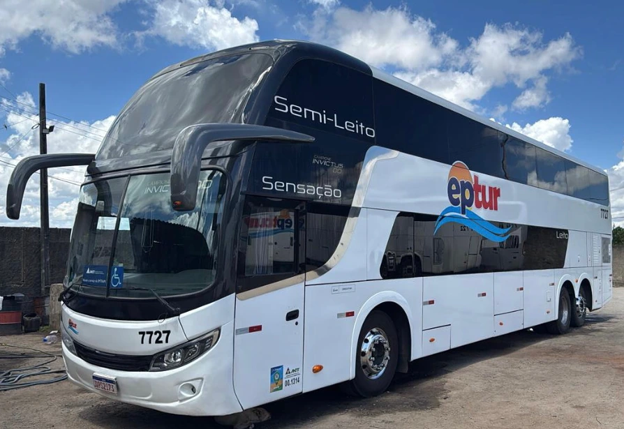 Fretamento empresarial